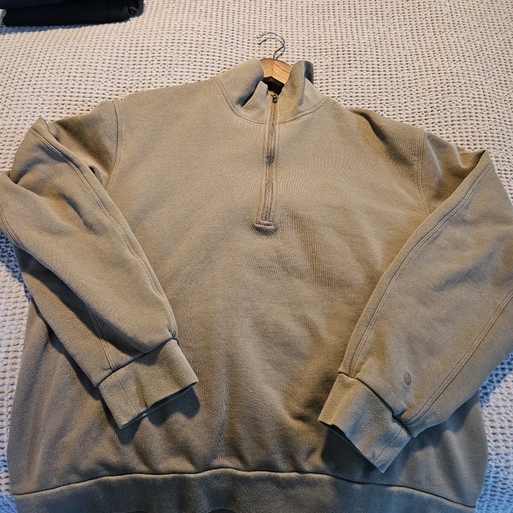 Lululemon 1/4 Zip Medium